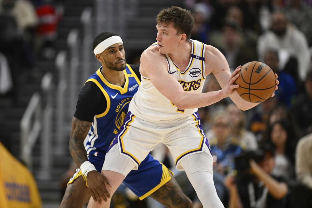 足球比赛不 足球比赛不